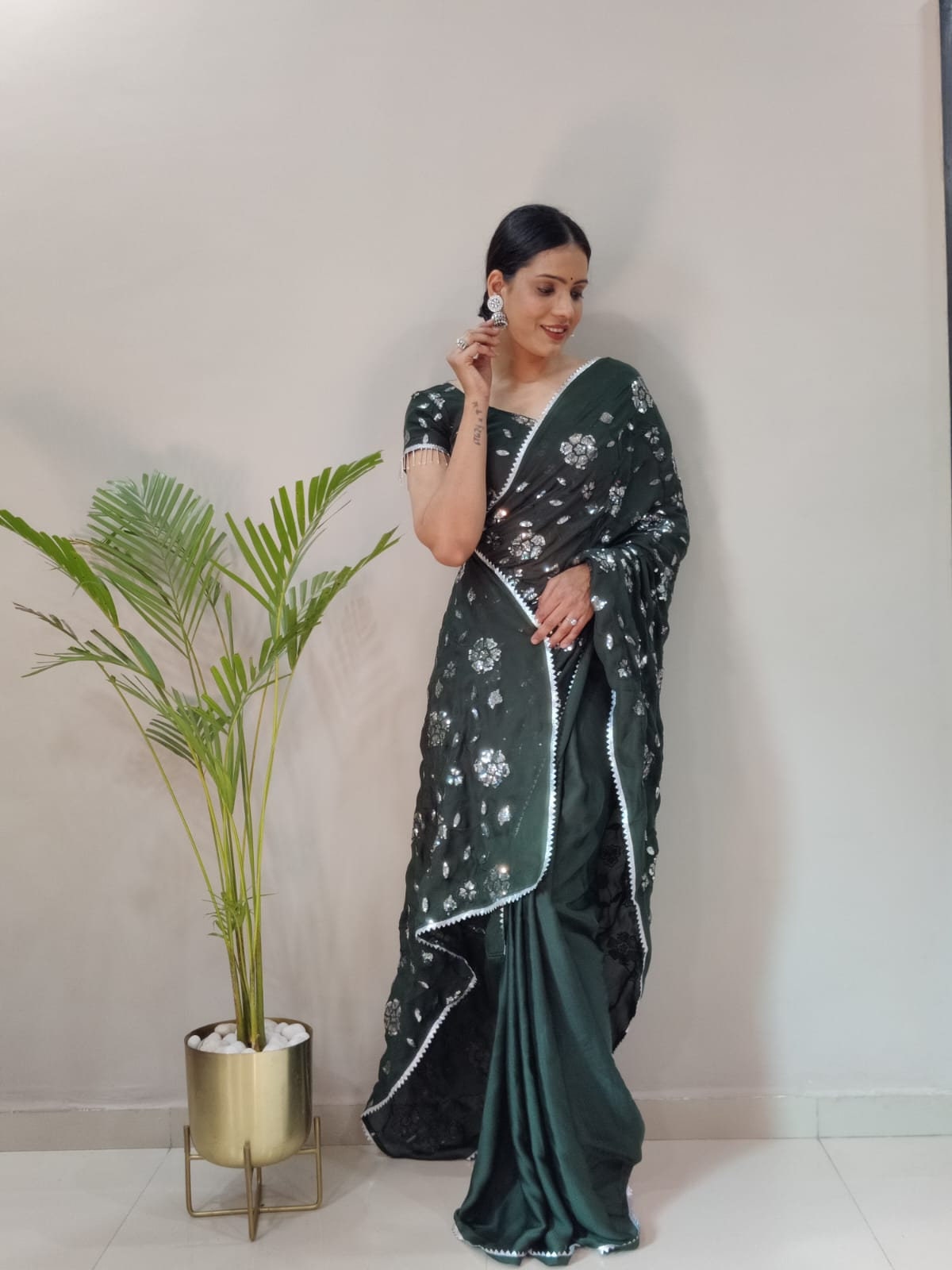 Indian|Pakistani Festival Women Red saree Embroidery Work Black Saree| Bollywood Black saree Kadva technique Beautiful Black Saree For Women