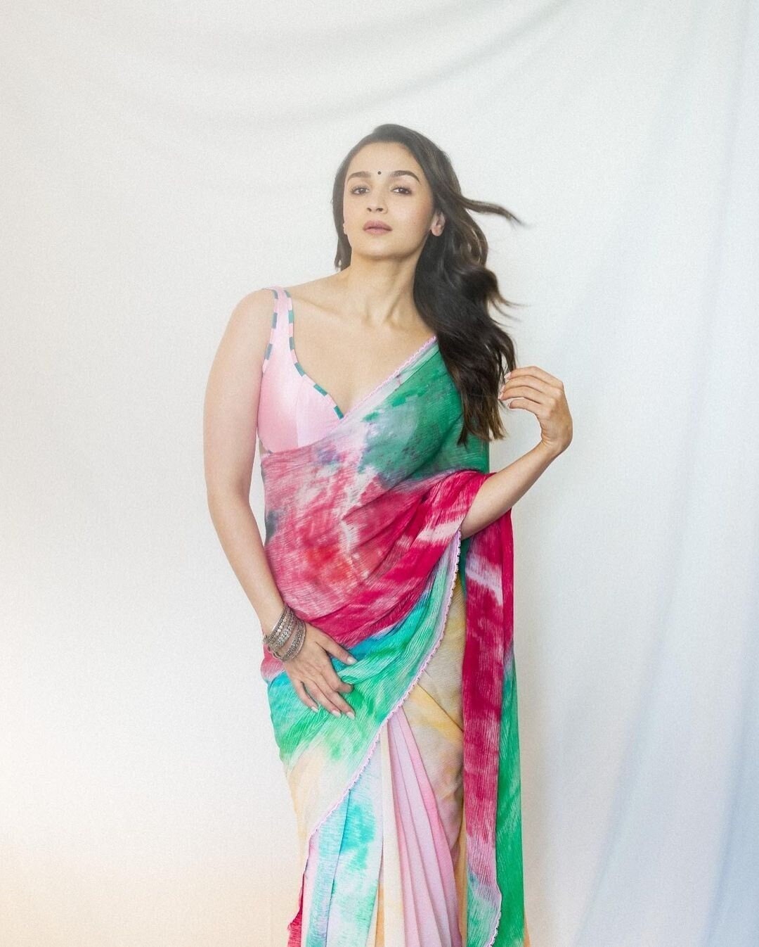 Designer Faux Georgette Alia Bhatt Saree for Women Indian Bollywood Saree with Stitched Blouse for Women's & Girls in CANADA USA