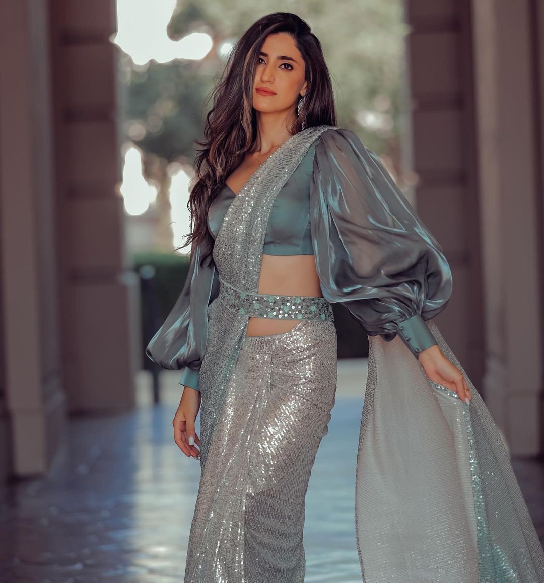 Sabyasachi Style Gray Color Beautiful Georgette With Embroidery Work Saree Party Wear saree Wedding Wear Saree Bold And Beautiful Saree